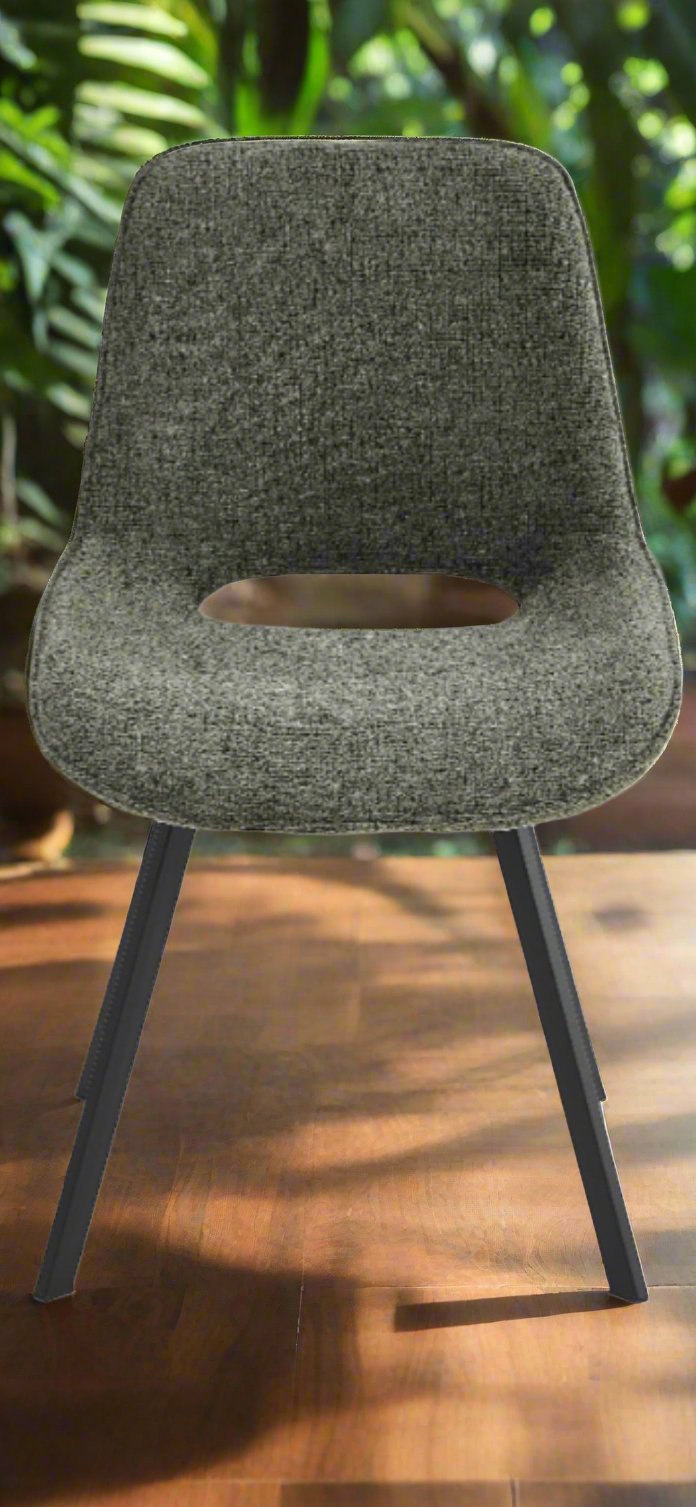 Sedia imbottita "Nunia"