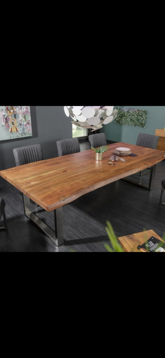 Tavolo in legno " Dalita "
